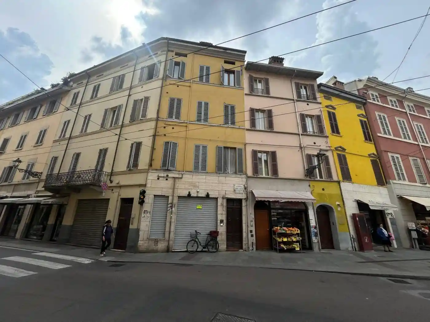 Palazzo - Edificio in vendita a Parma