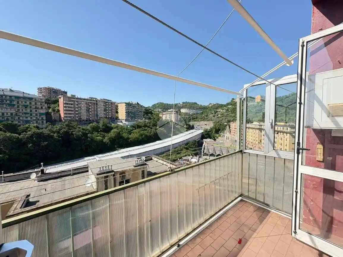 Appartamento in vendita a Genova