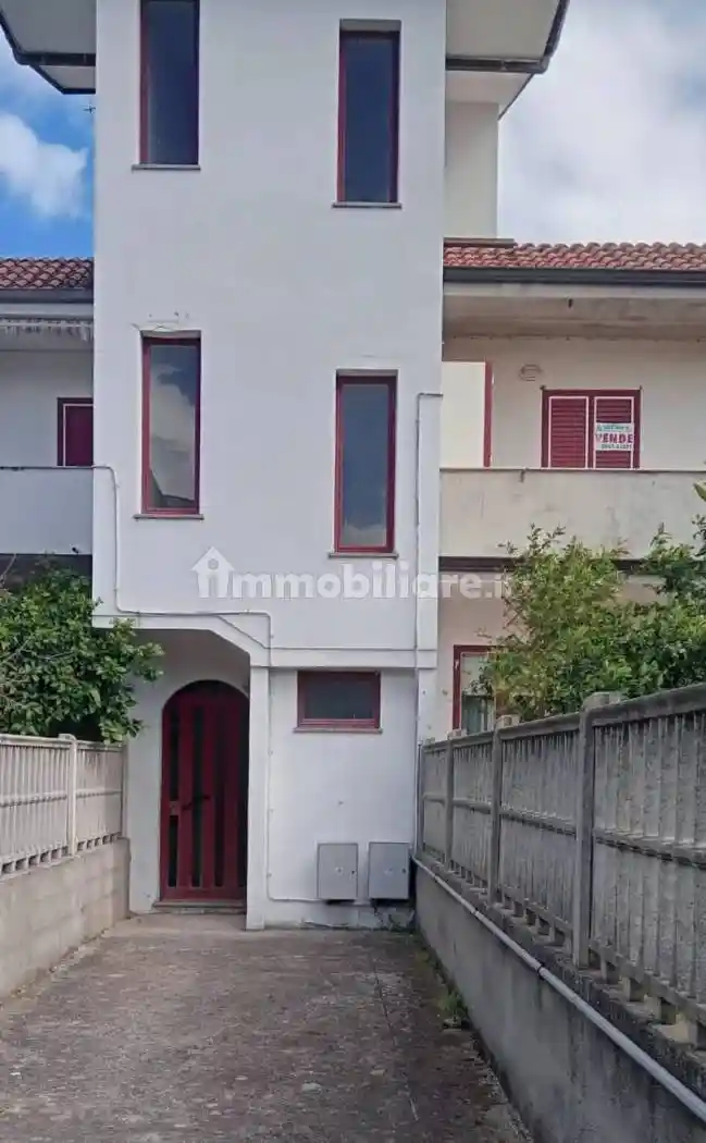 Appartamento in vendita a Satriano