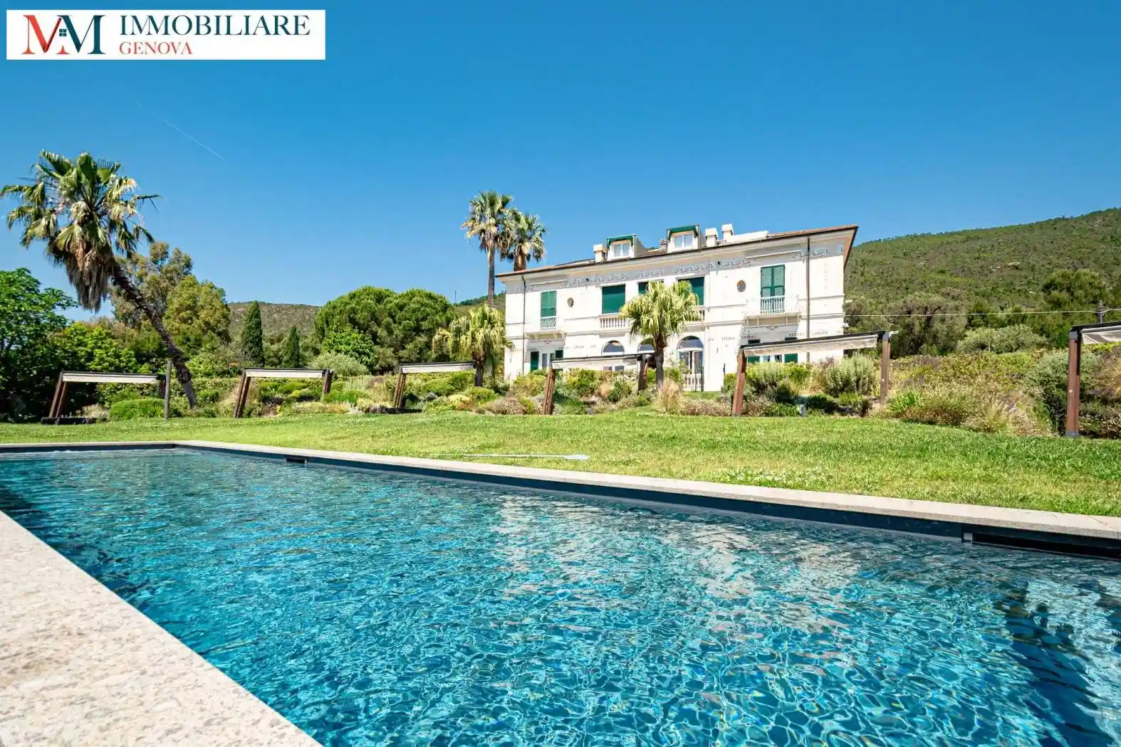Villa in vendita a Varazze