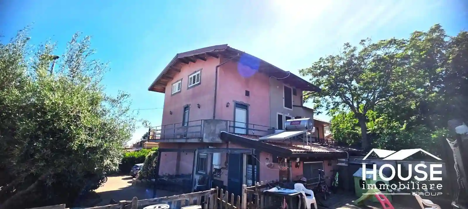 Villa - foto 2