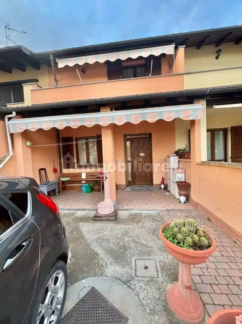 Villetta a schiera in vendita a Mortara
