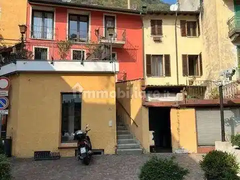 Appartamento in vendita a Porlezza