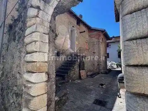 Rustico - Casale in vendita a Cremia