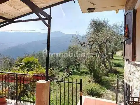 Villa in vendita a Ceriana