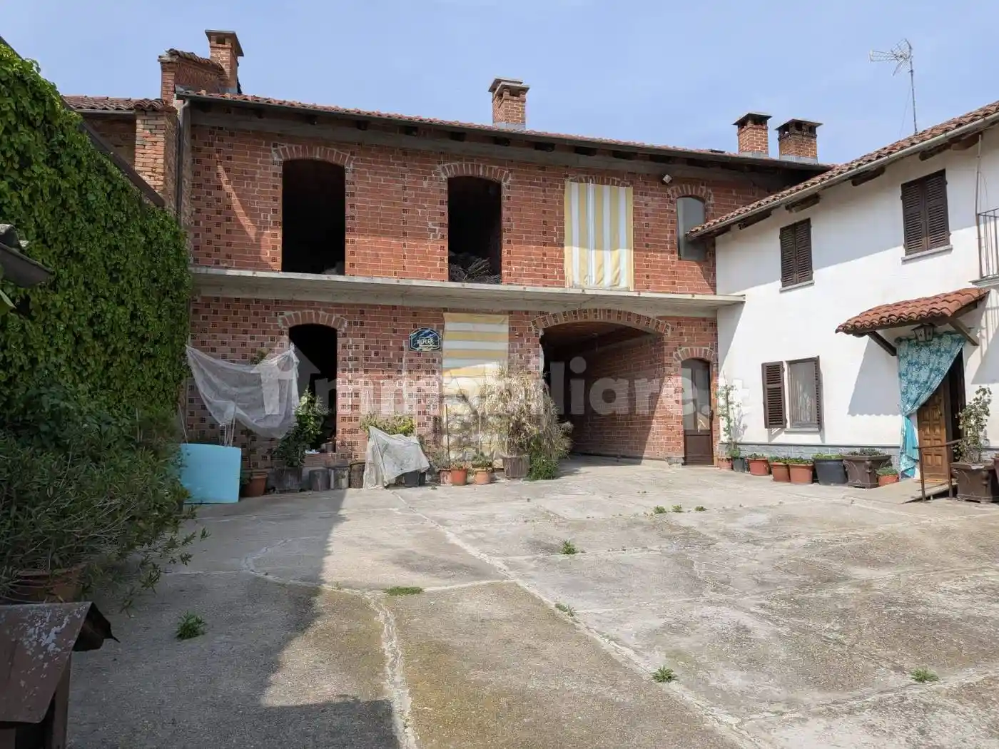 Rustico - Casale in vendita a Cortanze