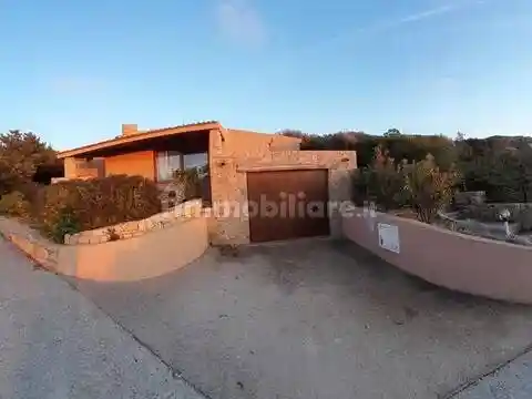 Villa in vendita a Trinità d'Agultu e Vignola
