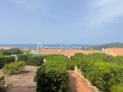 Appartamento in vendita a Trinità d'Agultu e Vignola