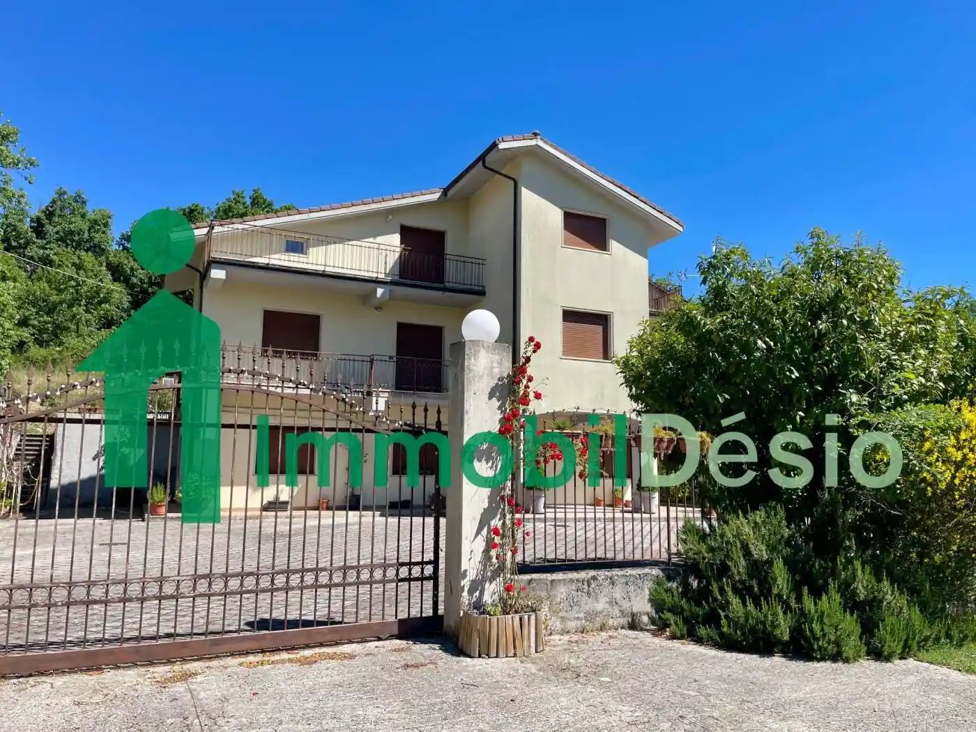 Villa in vendita a Pignola