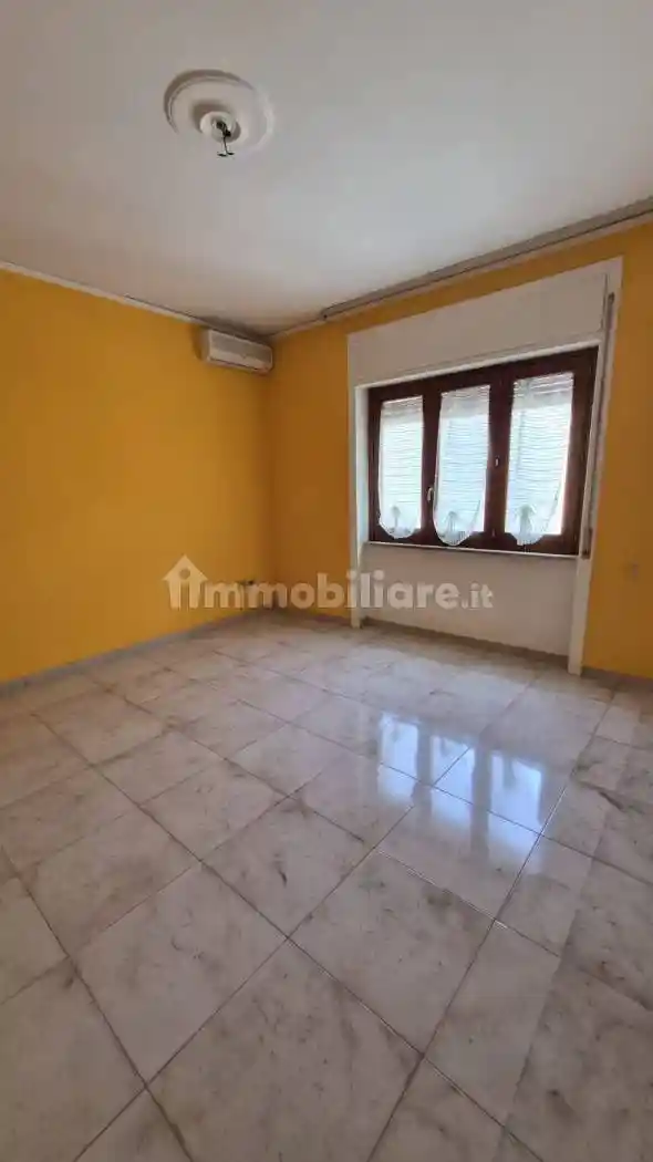 Appartamento in vendita a Salerno