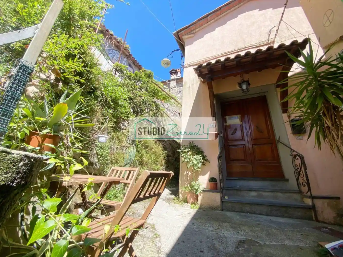 Casa indipendente in vendita a Camaiore