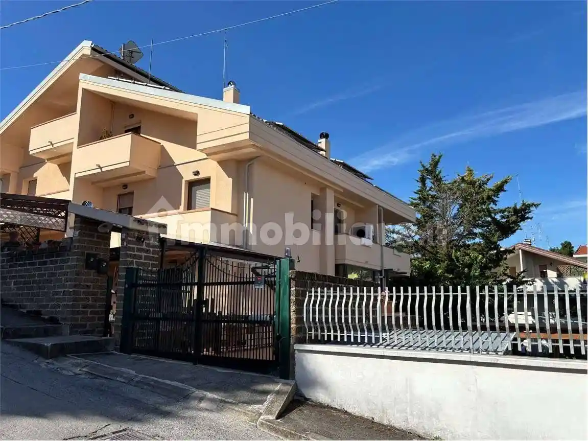 Villa in vendita a Montesilvano