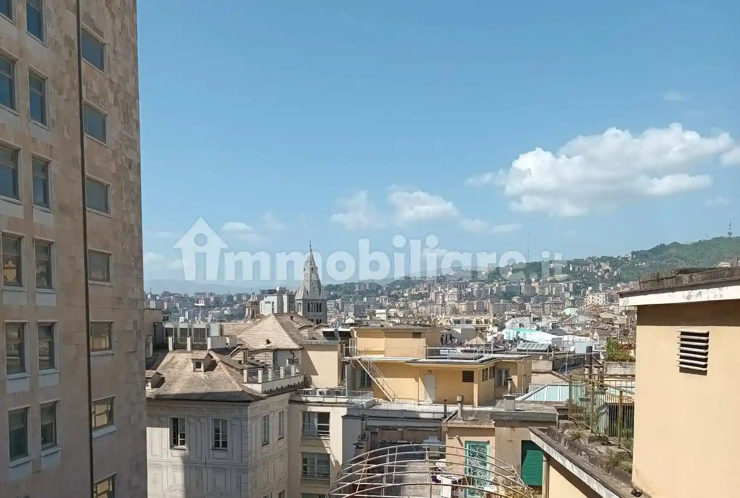 Appartamento in vendita a Genova