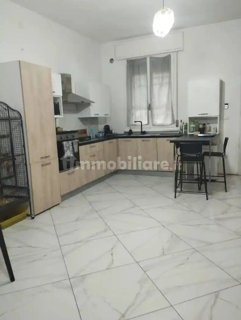Appartamento in vendita a Reggio Emilia