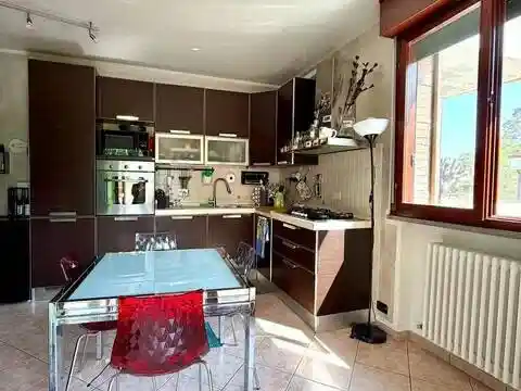 Appartamento in vendita a Reggio Emilia