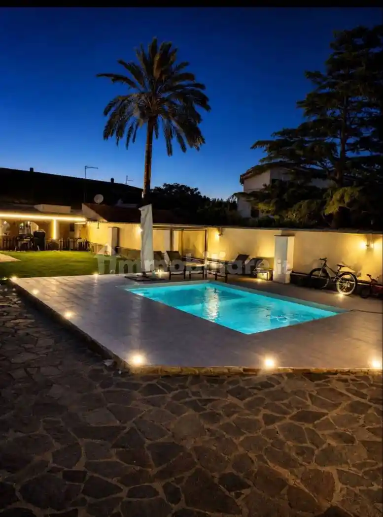 Villa in vendita a Roma