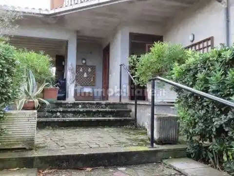 Villa in vendita a Vetralla