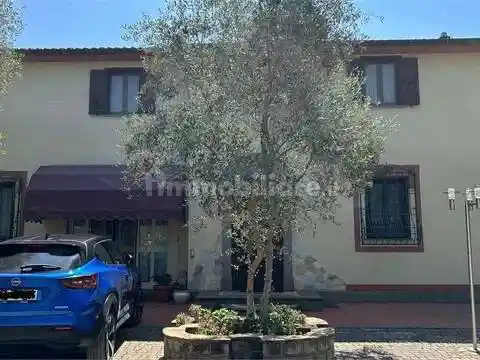 Villa in vendita a Vetralla