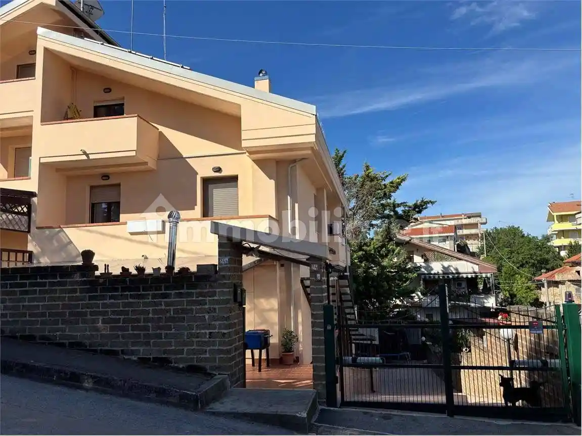 Villa in vendita a Montesilvano