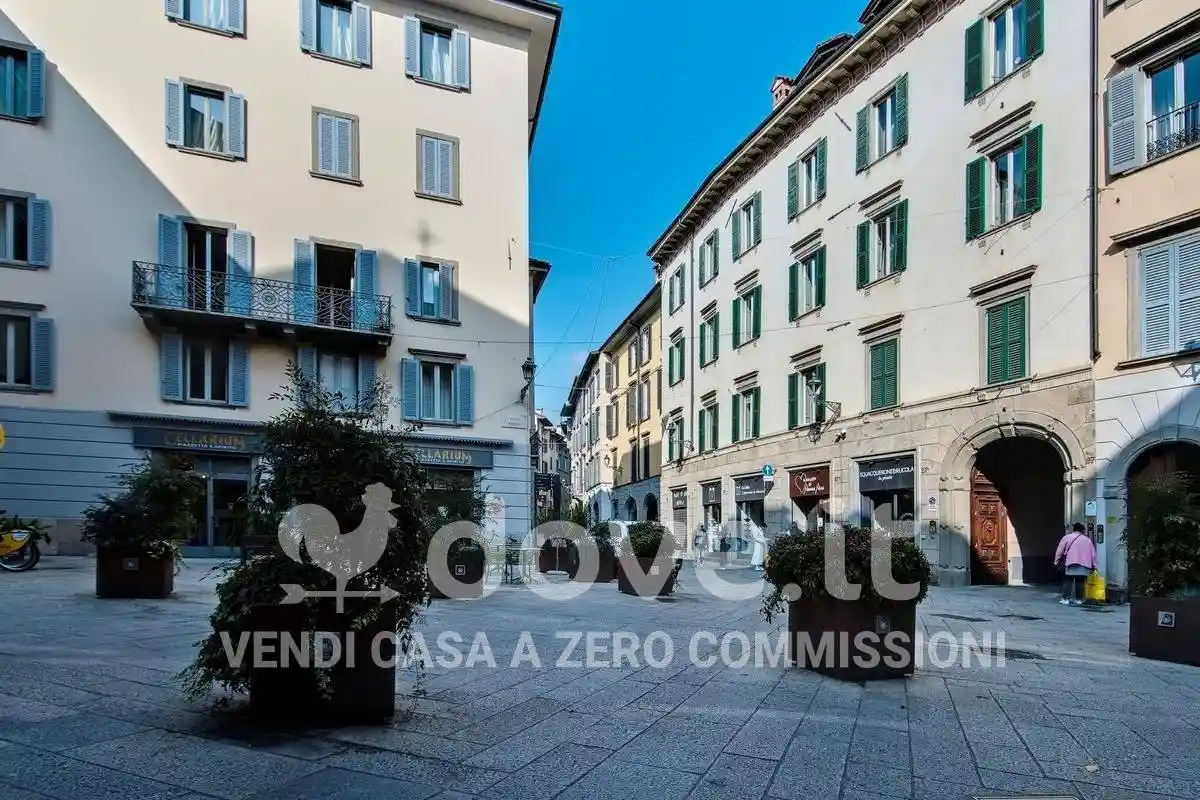 Appartamento in vendita a Bergamo