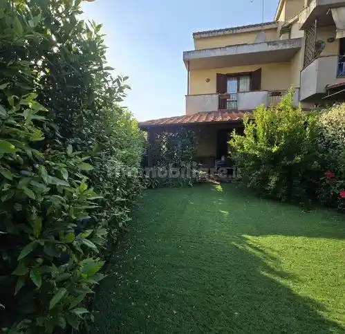 Villetta a schiera in vendita a Montespertoli