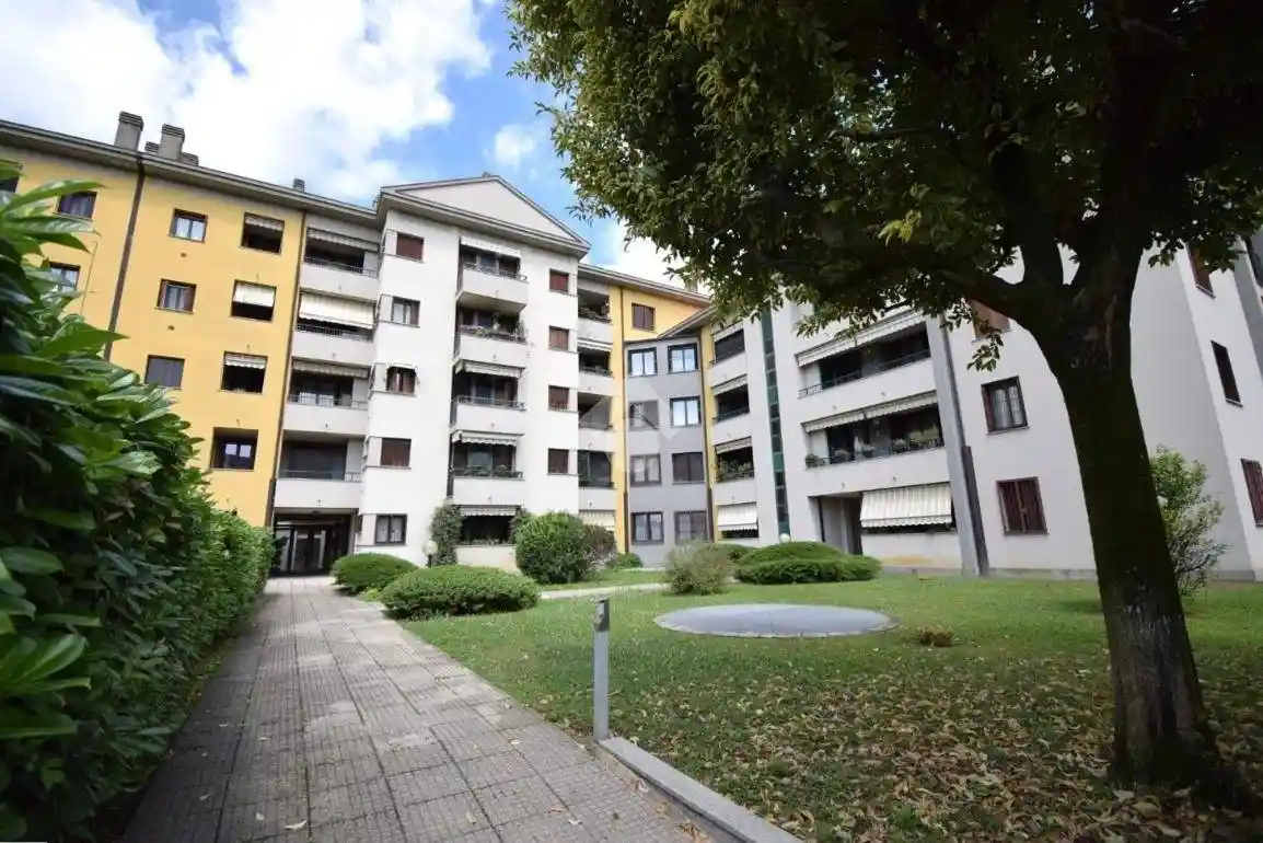 Appartamento in vendita a Brugherio