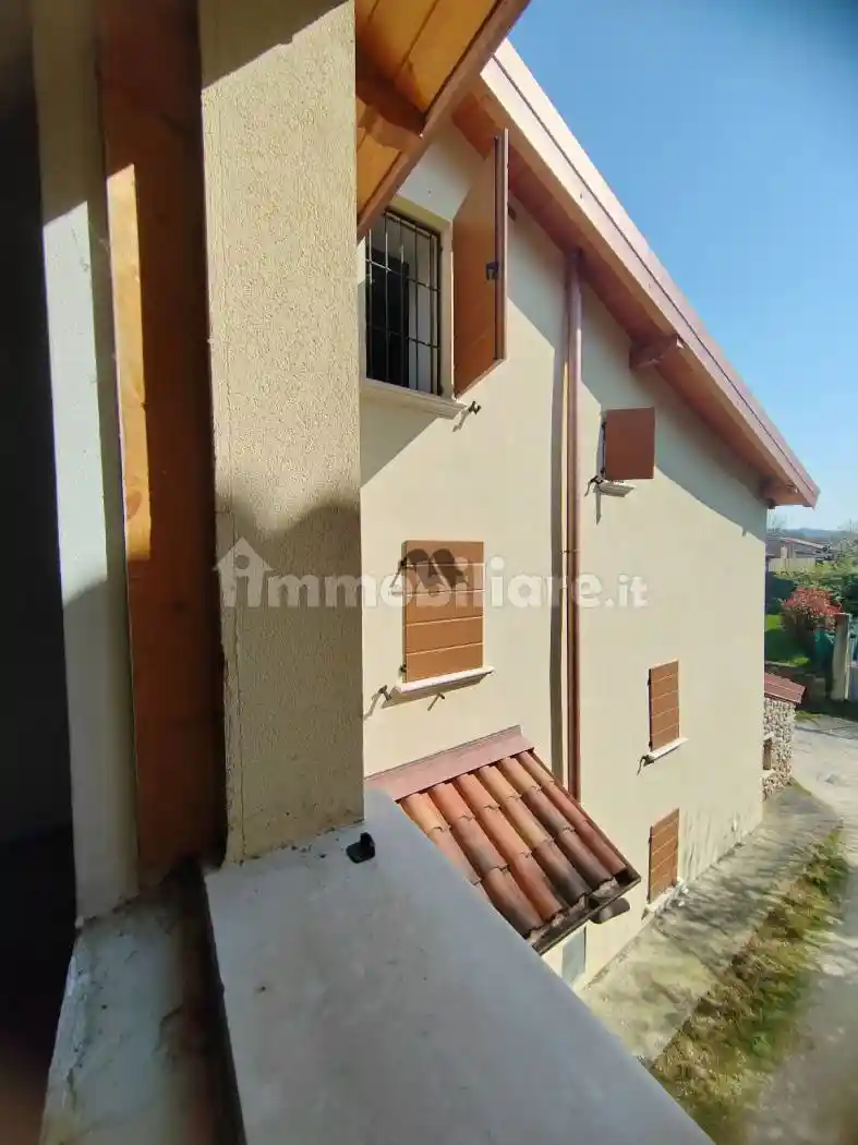 Casa indipendente in vendita a Calvagese della Riviera