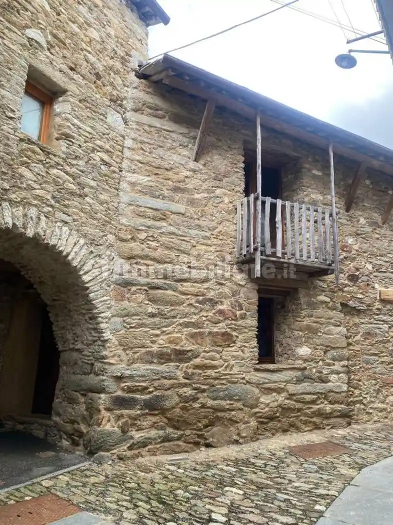 Appartamento in vendita a Frassinetto