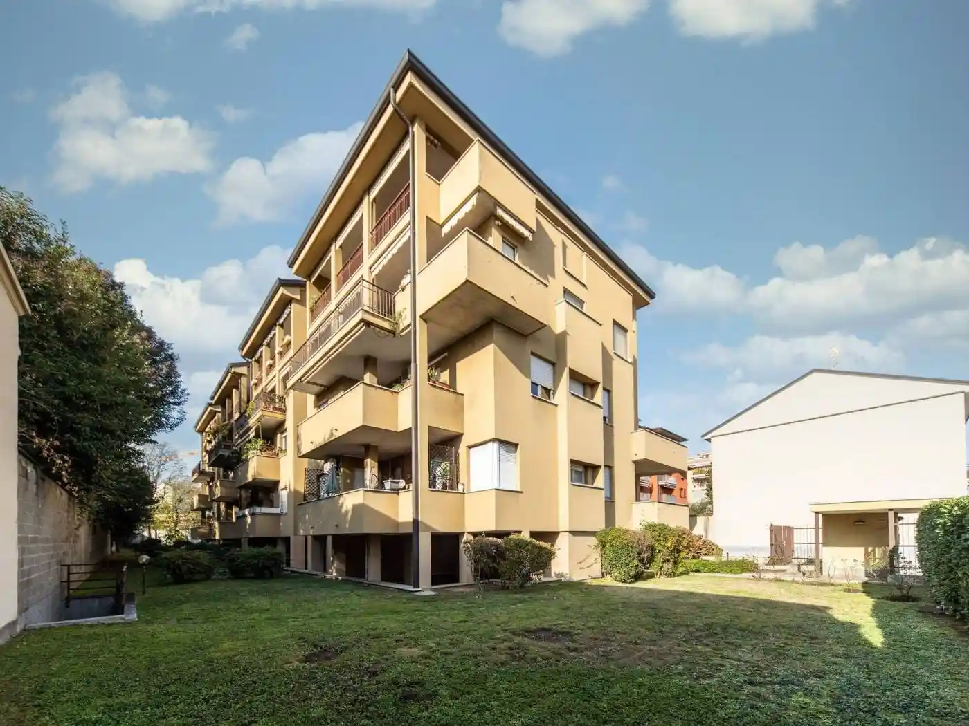 Appartamento in affitto a Monza