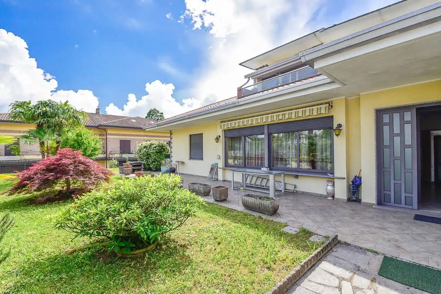 Villa in vendita a Besana in Brianza