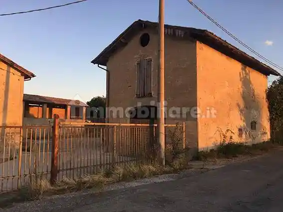 Rustico - Casale in vendita a Savignano sul Panaro