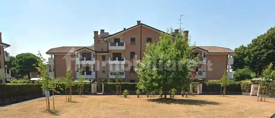Appartamento in vendita a Caronno Pertusella