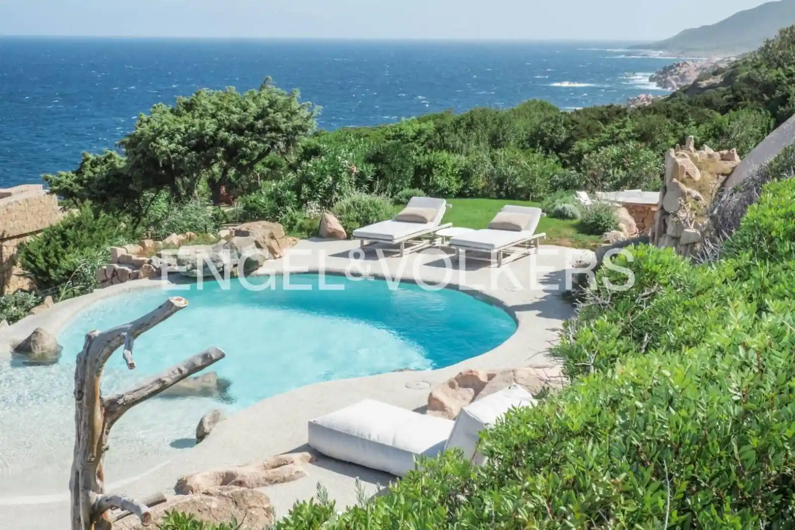 Villa in vendita a Trinità d'Agultu e Vignola