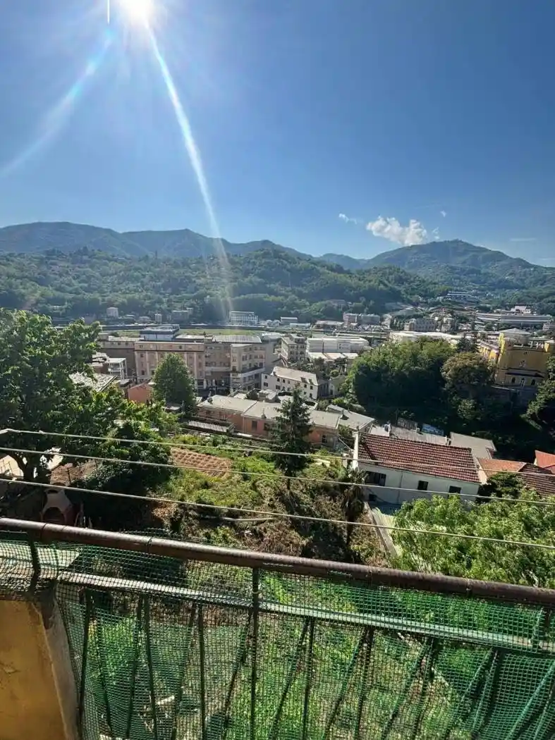 Appartamento in vendita a Genova