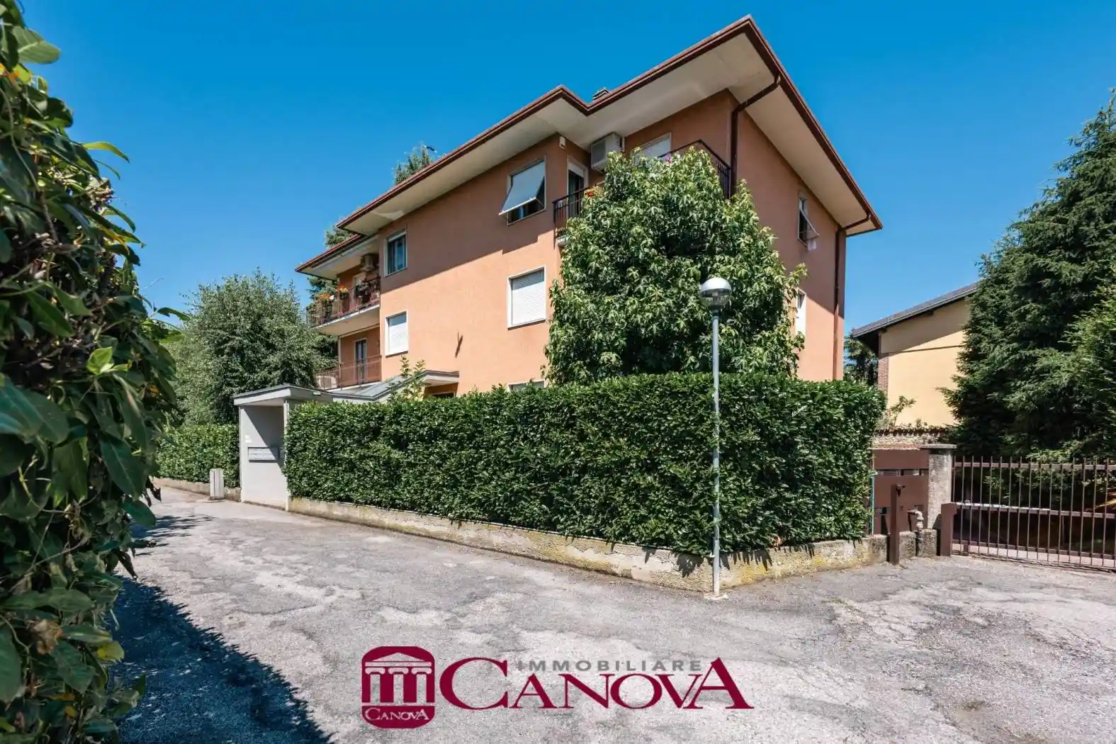 Appartamento in vendita a Lomazzo