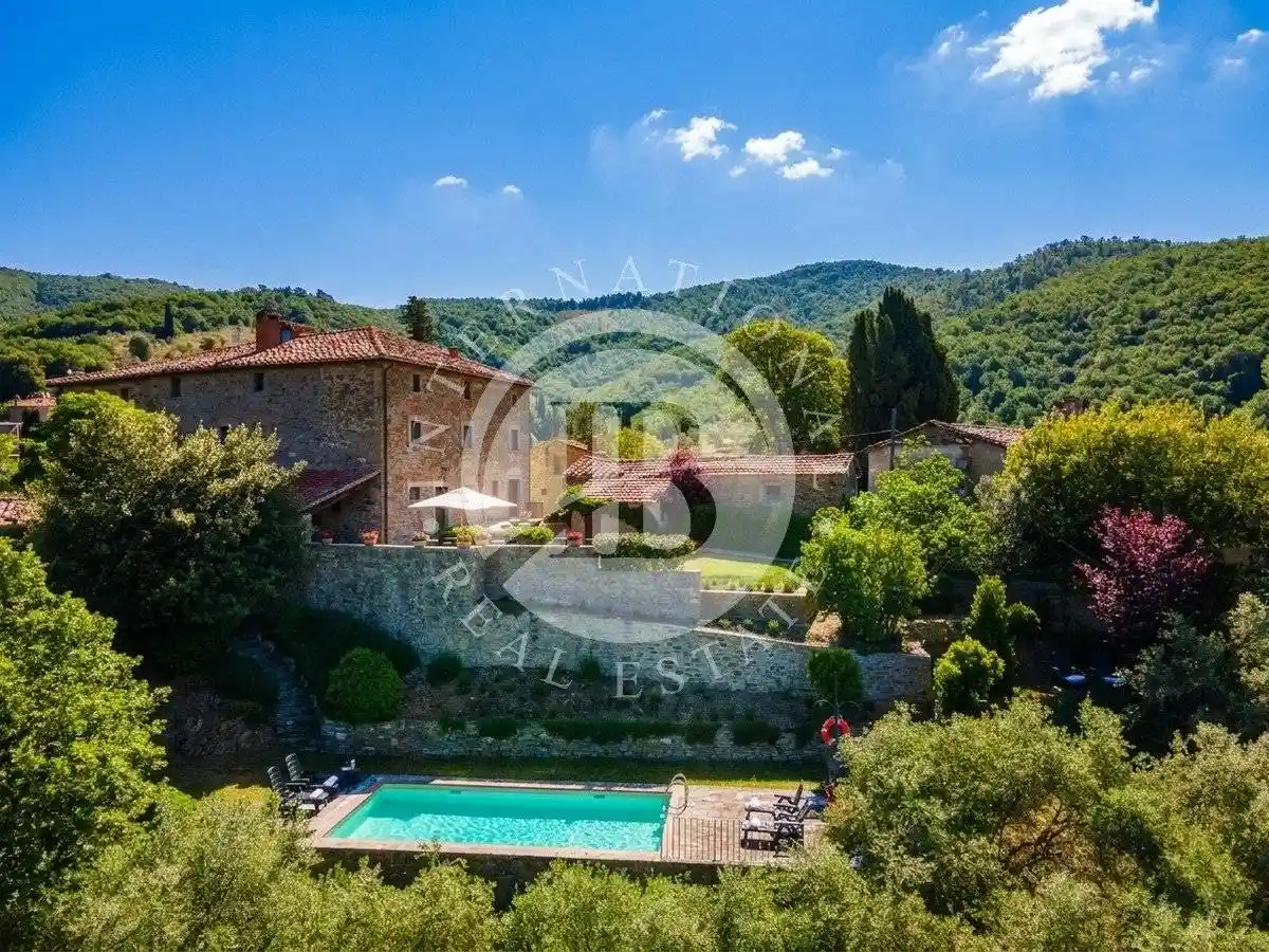 Rustico - Casale in vendita a Castiglion Fiorentino