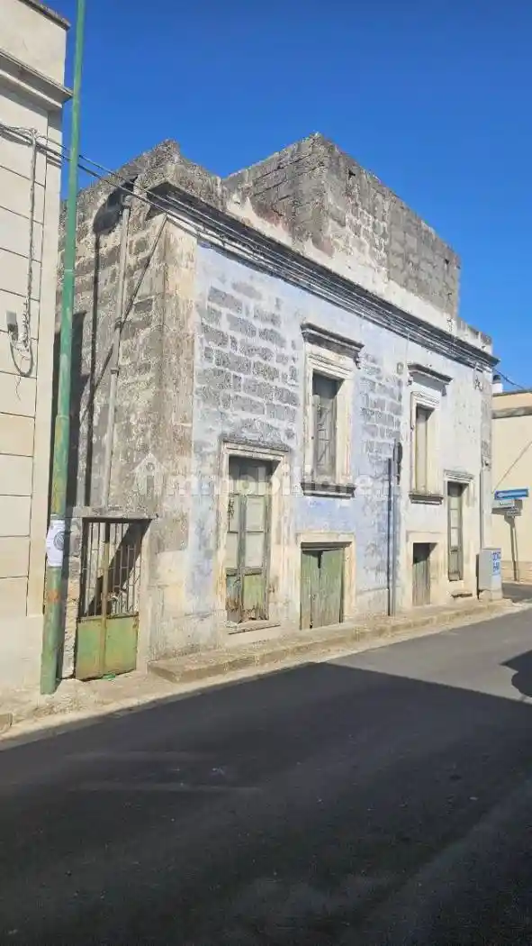 Appartamento in vendita a Botrugno