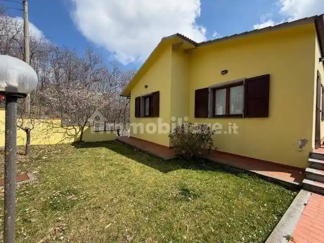Villa in vendita a Marliana