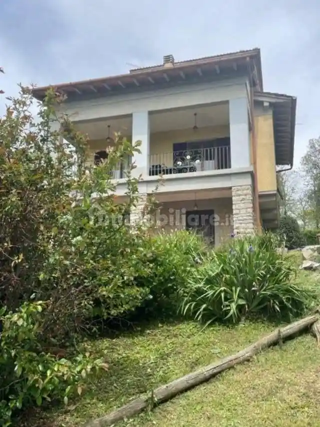 Villa in vendita a Marliana