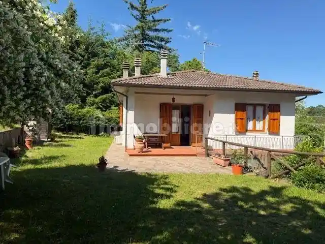 Villetta a schiera in vendita a Marliana