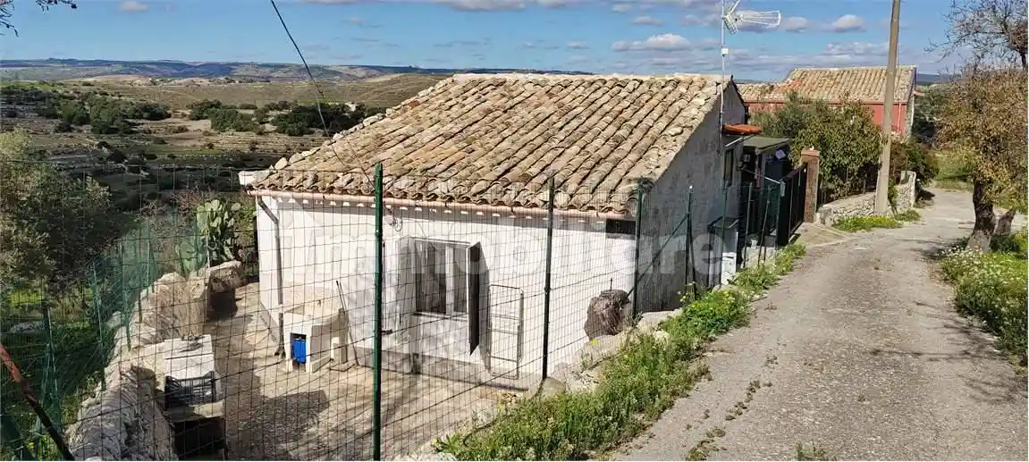 Casa indipendente in vendita a Ragusa