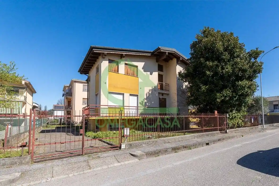 Villa in vendita a Codogno