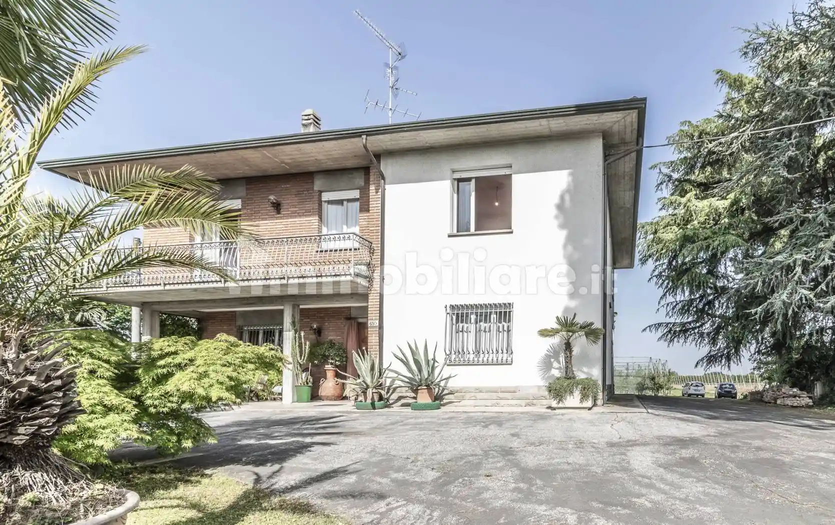 Villa in vendita a Castel Bolognese