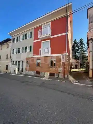 Casa indipendente in vendita a Sala Biellese