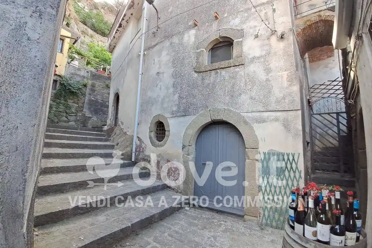 Appartamento in vendita a Castiglione di Sicilia