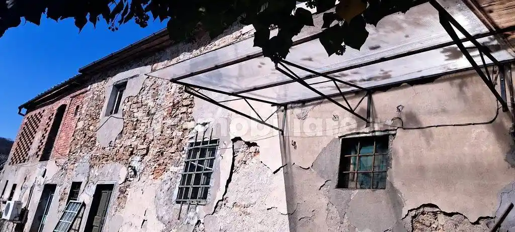 Rustico - Casale in vendita a Serravalle Pistoiese