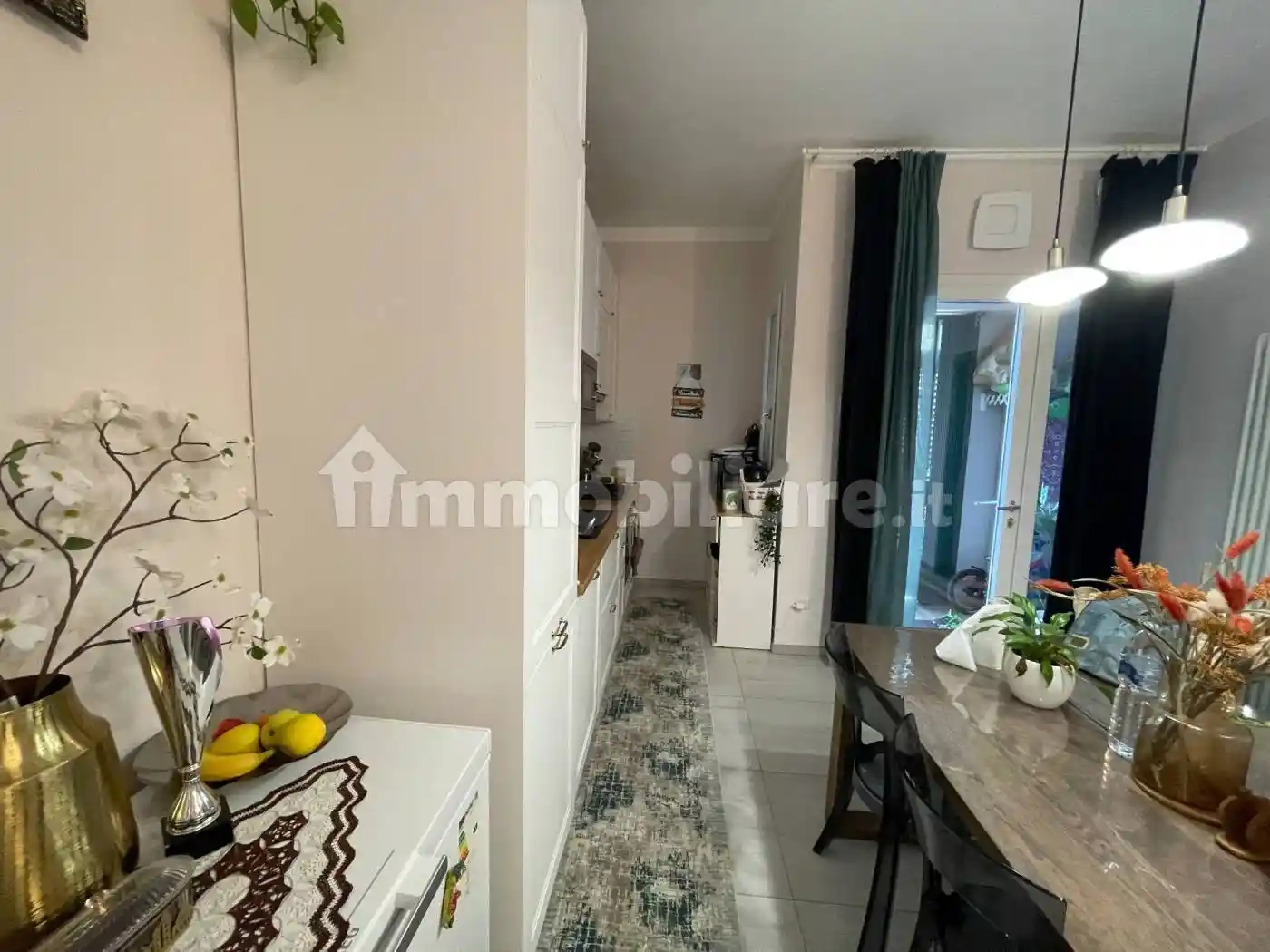Appartamento in vendita a Cascina