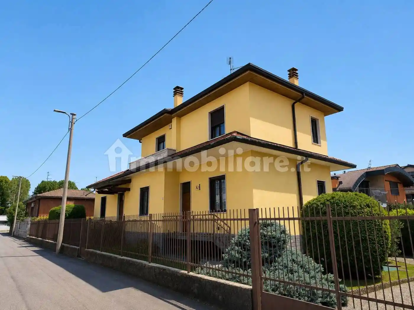 Villa in vendita a Limbiate
