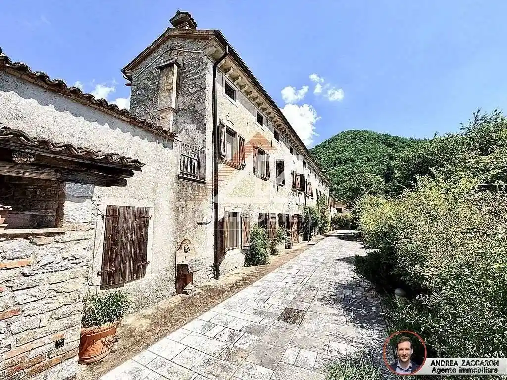 Rustico - Casale in vendita a Follina