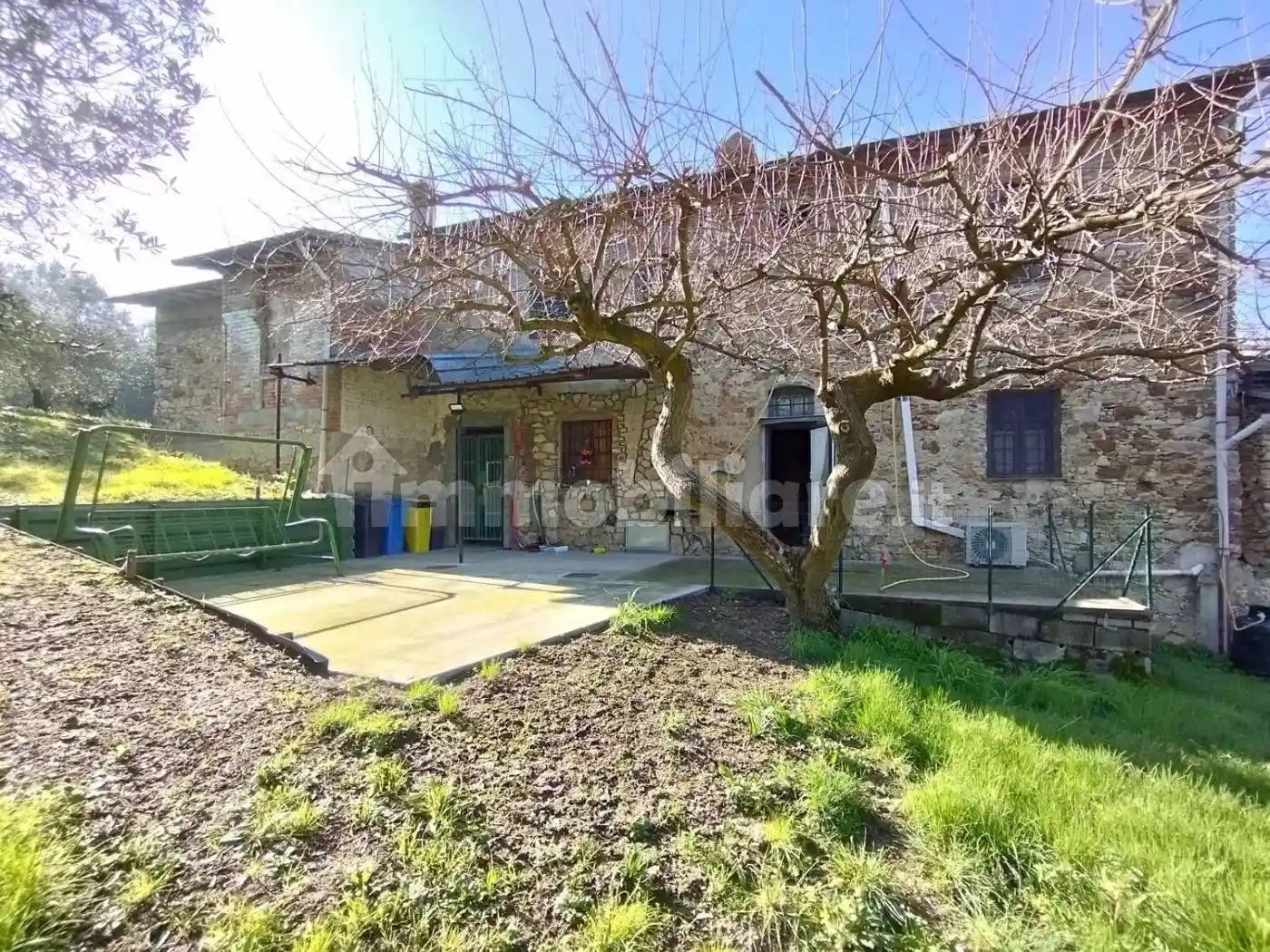 Rustico - Casale in vendita a Quarrata